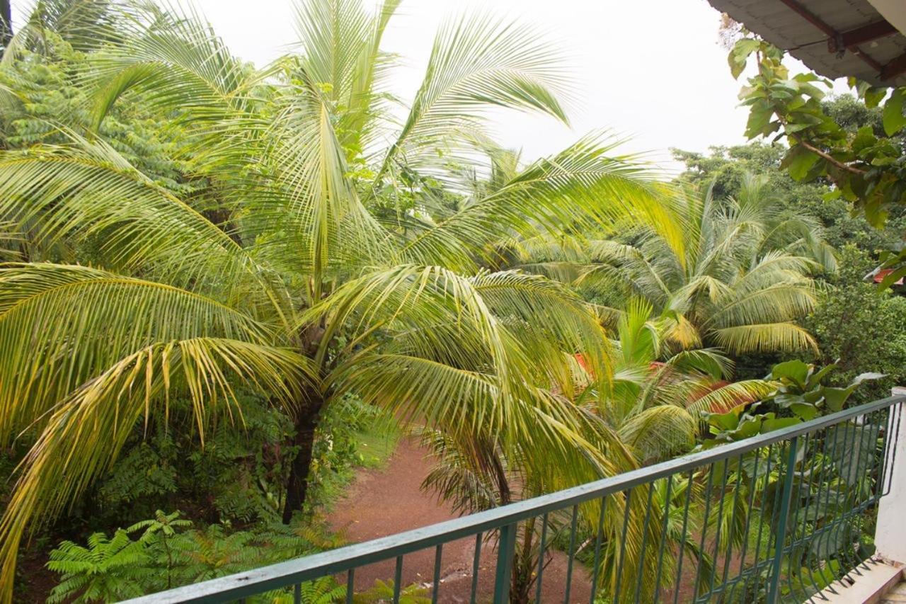 Kaza A Le Pearl Resort Anjuna Exterior photo